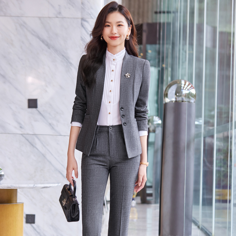 Women's High-End Professional Small Suit for Spring and Autumn Gold Formal Dress for Work or Shop Elegant Temperament