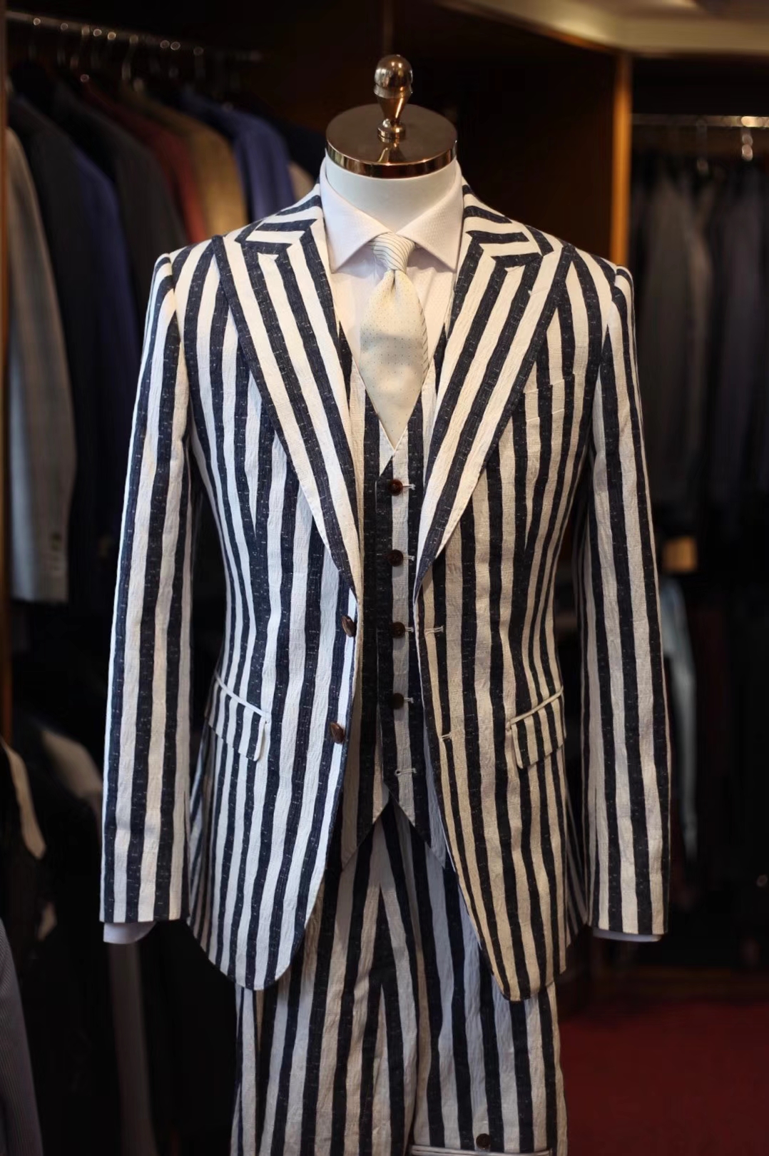 Luxury Men's Wedding Suits Plus Size Pants Suits Formal Man Business Suit