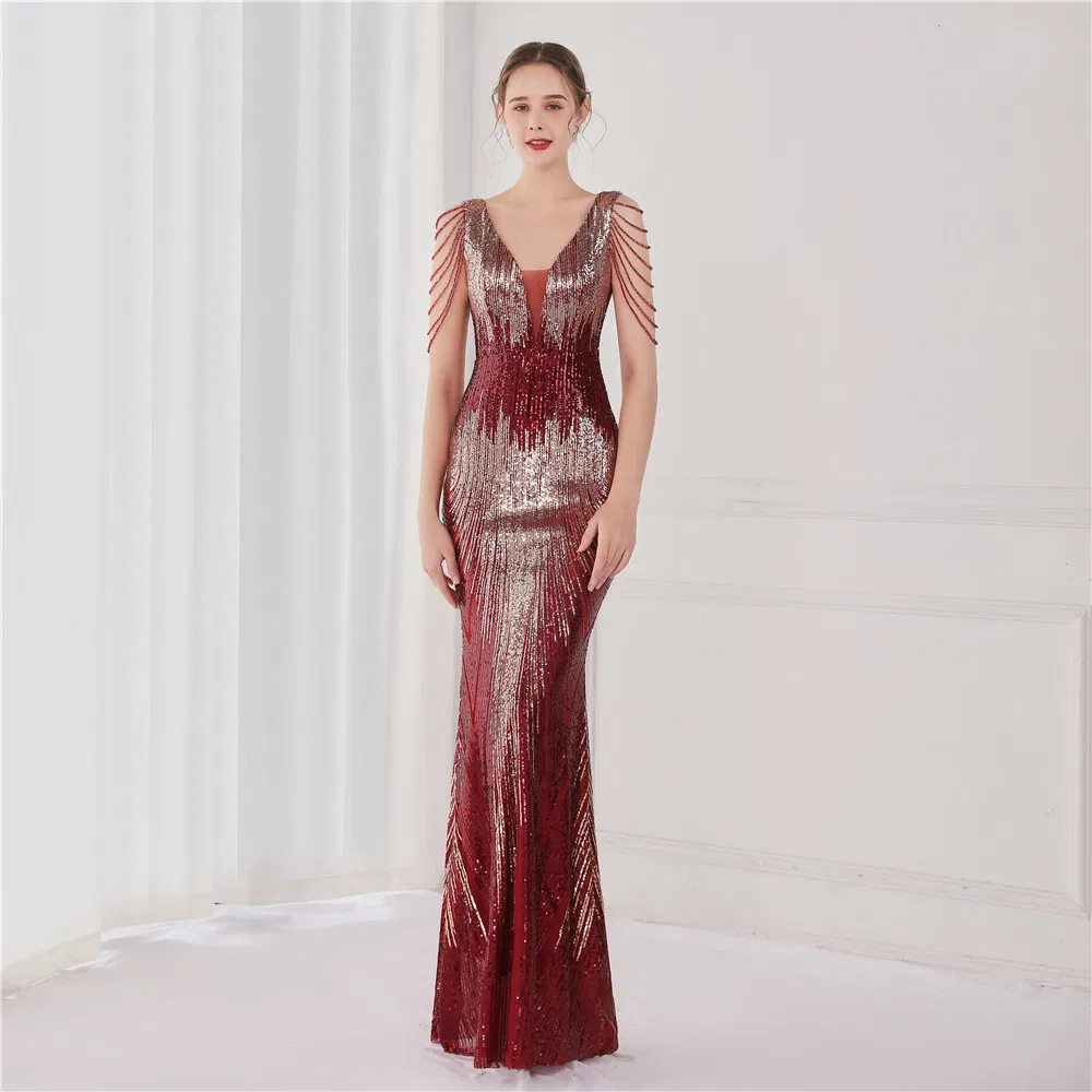 Checkered Sequin Mermaid Gown – Elegant Annual Event Dress for Hosts and Car Models