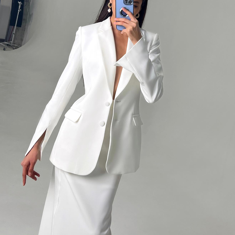 Details 16