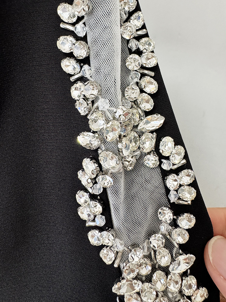 Elegant Evening Dress 2026 New Collection Celebrity Evening Gown Intricate Design Heavy Beading Crystal Embellished Maxi Dress