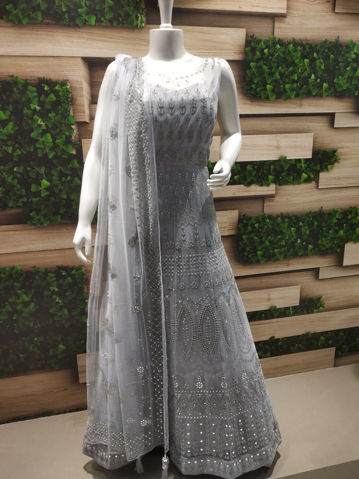 Salwar Suit Detail View 7