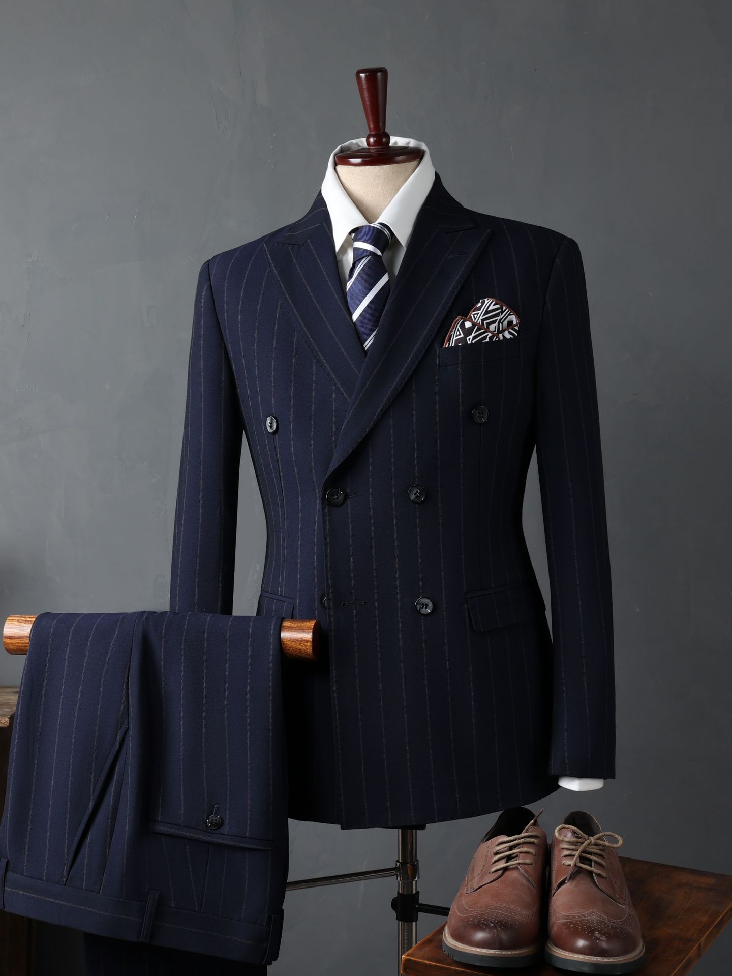 Formal Tuxedo Classic Men Pinstripe Suit