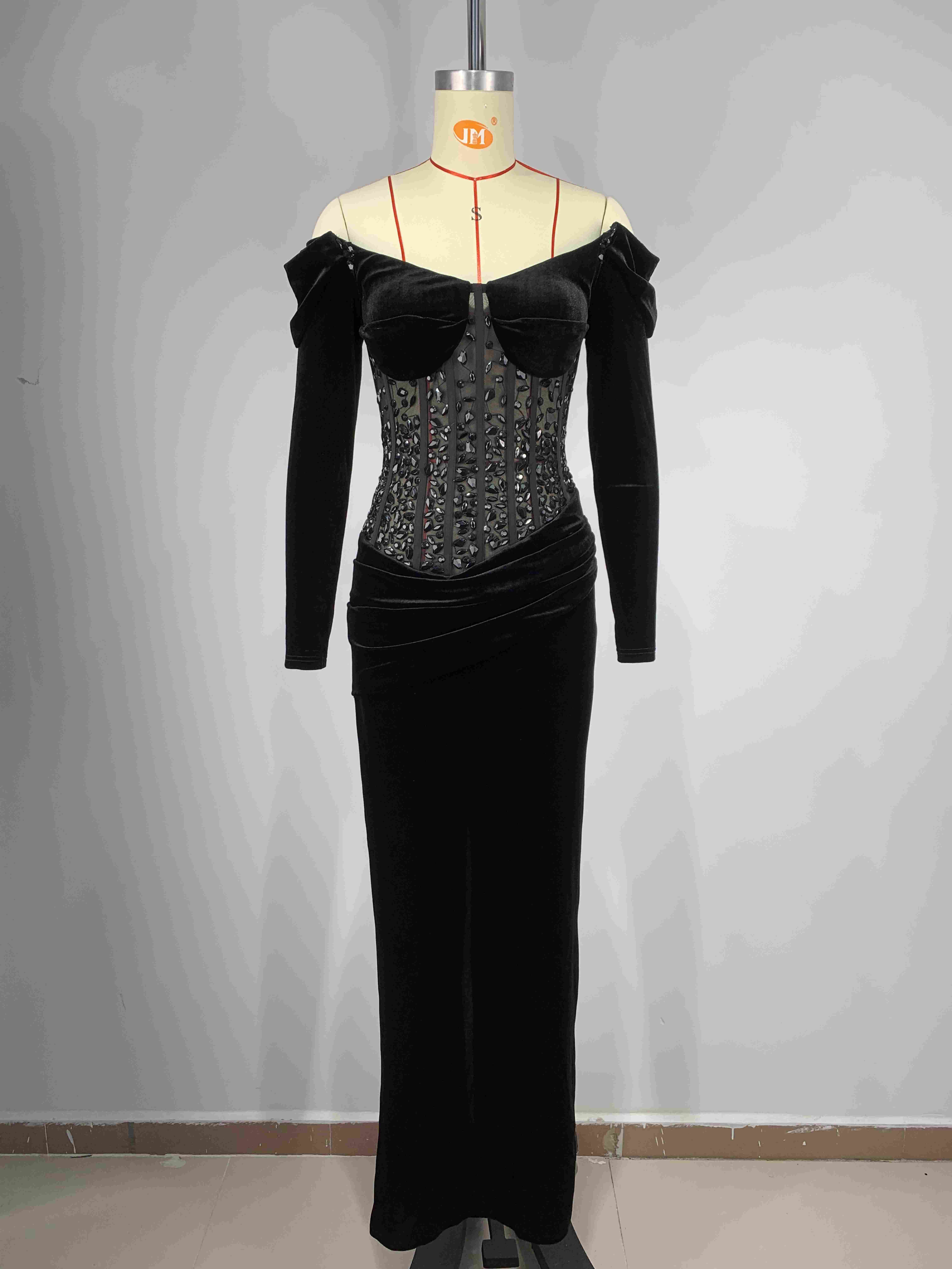 Dress Style Show 4
