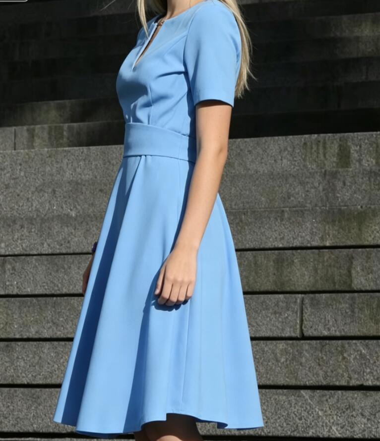 Elegant Office Lady Dress with Belt Minimalist Pleated Lady Formal Dress