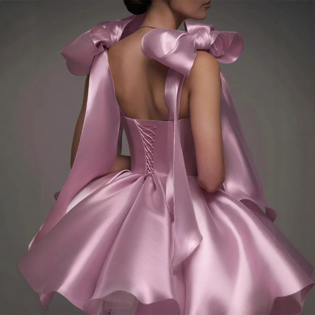 Elegant Bowknot Design Halter-style Dress for Birthday Party, Petite and Elegant Formal Dress.