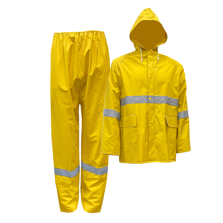 Raincoat details 9