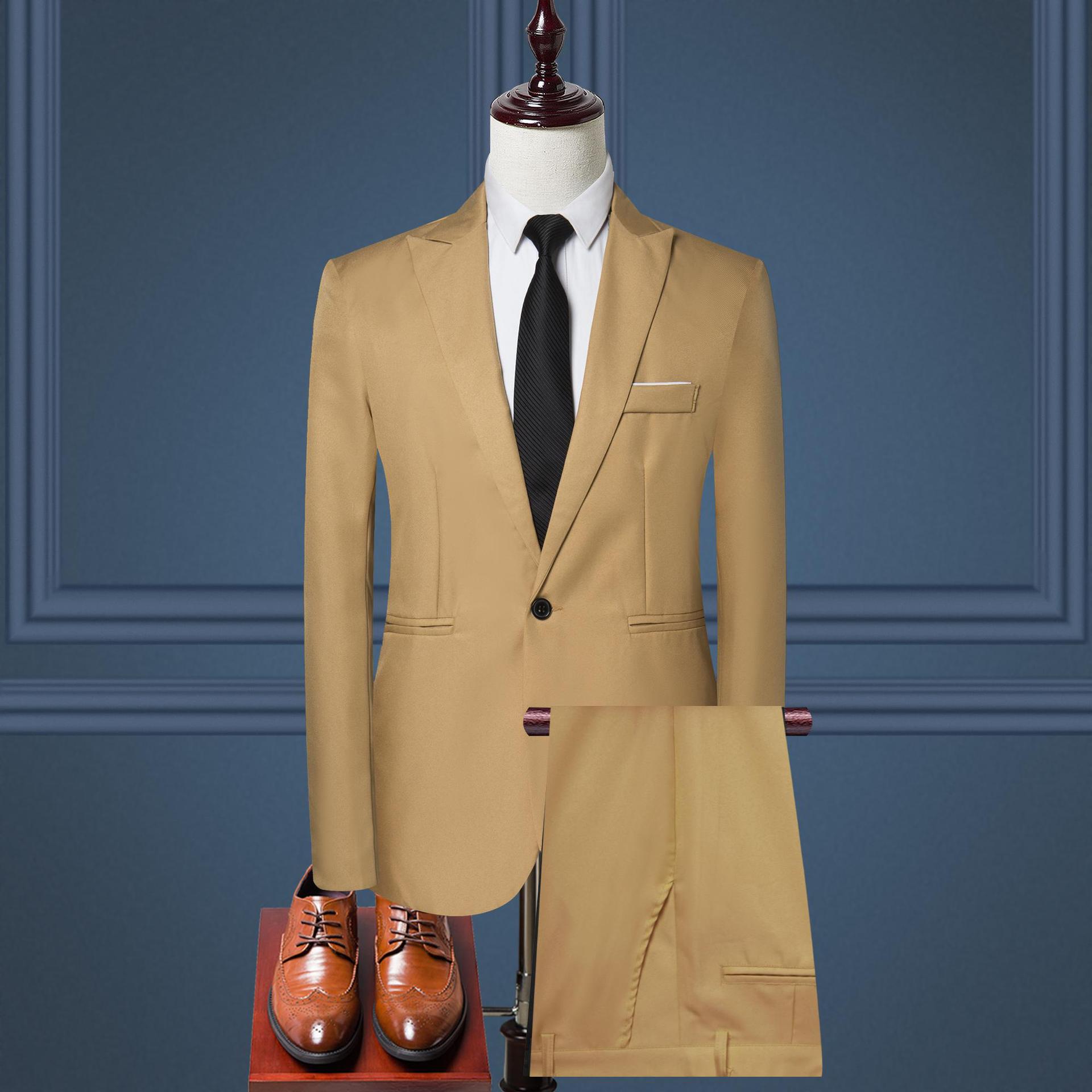 Suit Detail 3