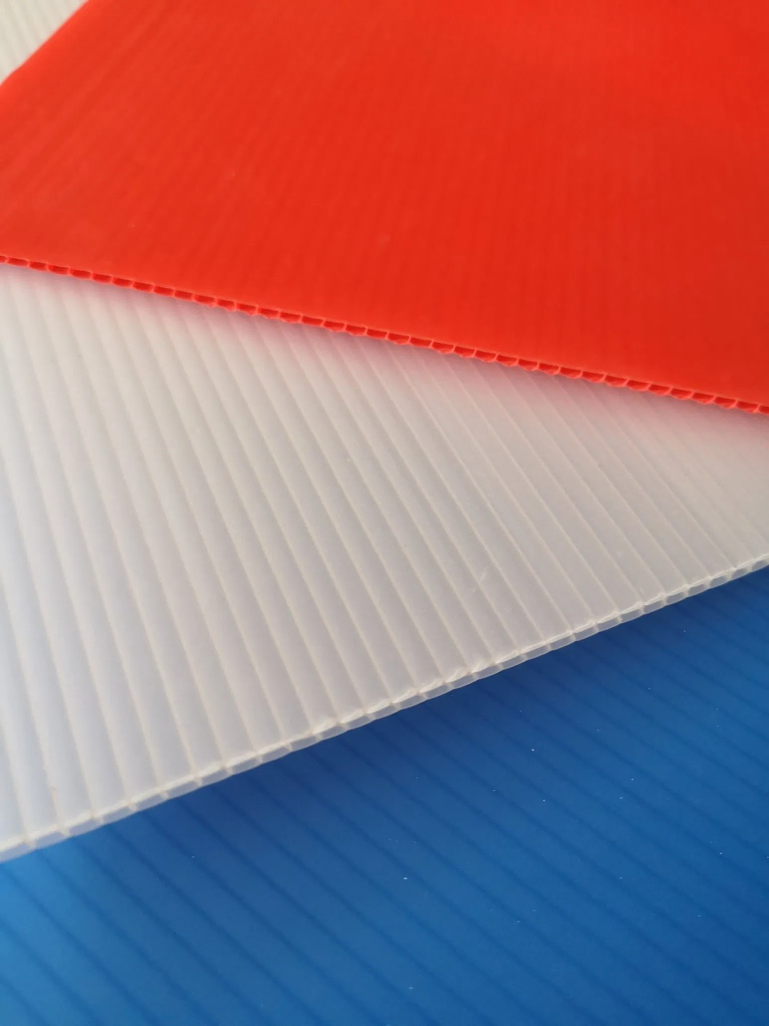 6mm Coroplast Corflute Panel PP Corrugated Honeycomb Plastic Divider Sheet