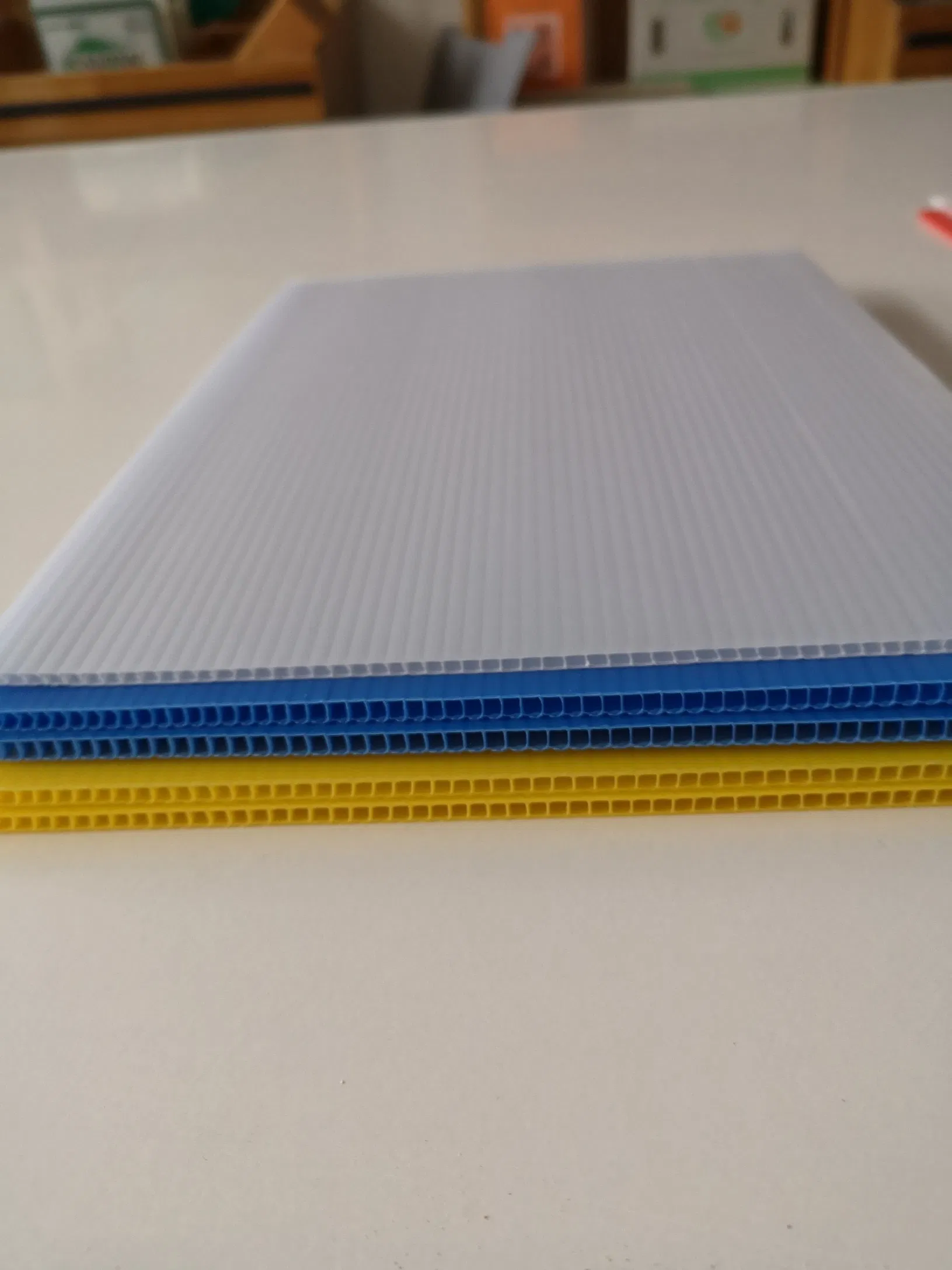 6mm Coroplast Corflute Panel PP Corrugated Honeycomb Plastic Divider Sheet