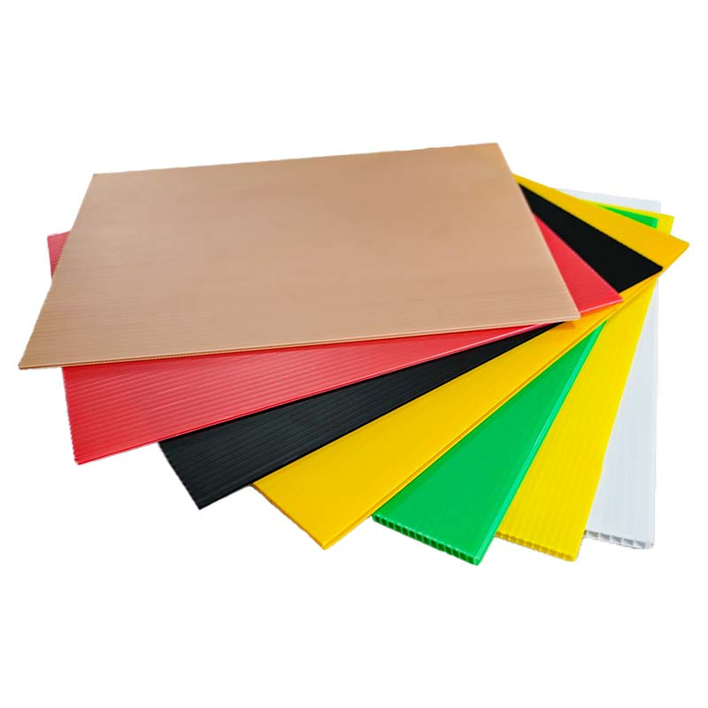 Large Waterproof Corrugated Polypropylene Plastic PP Coroplast Sheet with Hollow Fluted Sheeting for Printing Panels Board Baords