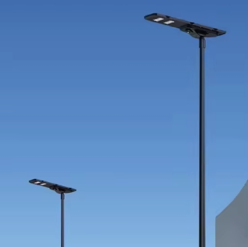 High Mast Solar Powered Street Light 12m Pole Height for Parking Lot