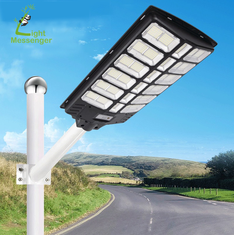 Light Messenger IP65 1000W 1200W 1500W Lamps Ledbow Security Remote Smart Control High Efficiency Round Solar Street Light Outdoor Waterproof