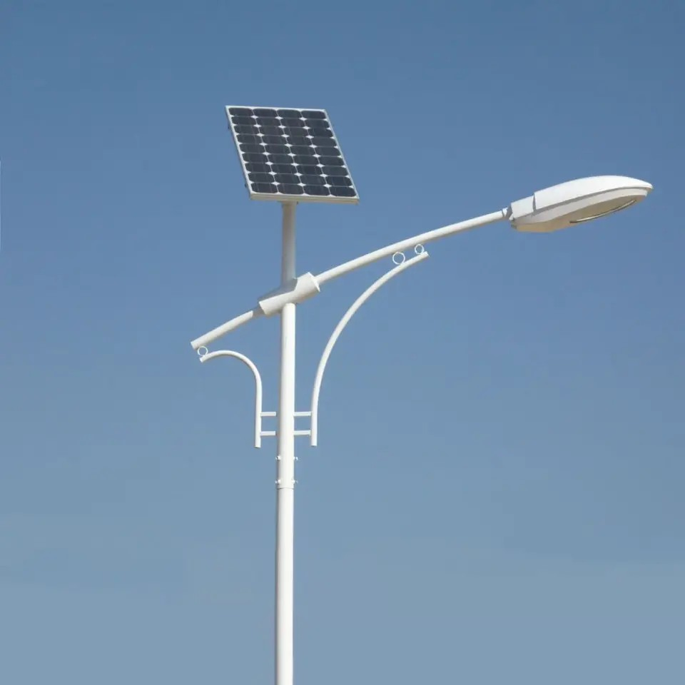 30W 40W Batteries Solar System Remote Garden Control Outdoor Hybrid Wind Solar Street Light Nichia Solar and Wind Street Light