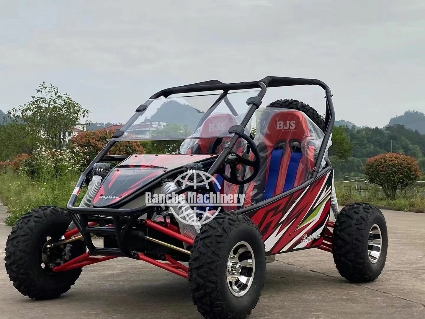 4 Seats 350CC off Road Electric Jeep Golf Cart CE Certified 2-Year Warranty Lead-acid Battery RC Customized Color