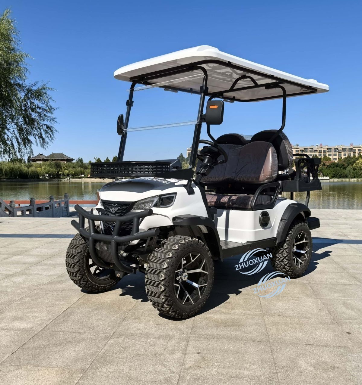 2+1 Row 3-4 Seater Electric Golf Cart Heavy Duty Club Car with 30Km/h Speed and 90km Range for Outdoor Park Campus Patrol