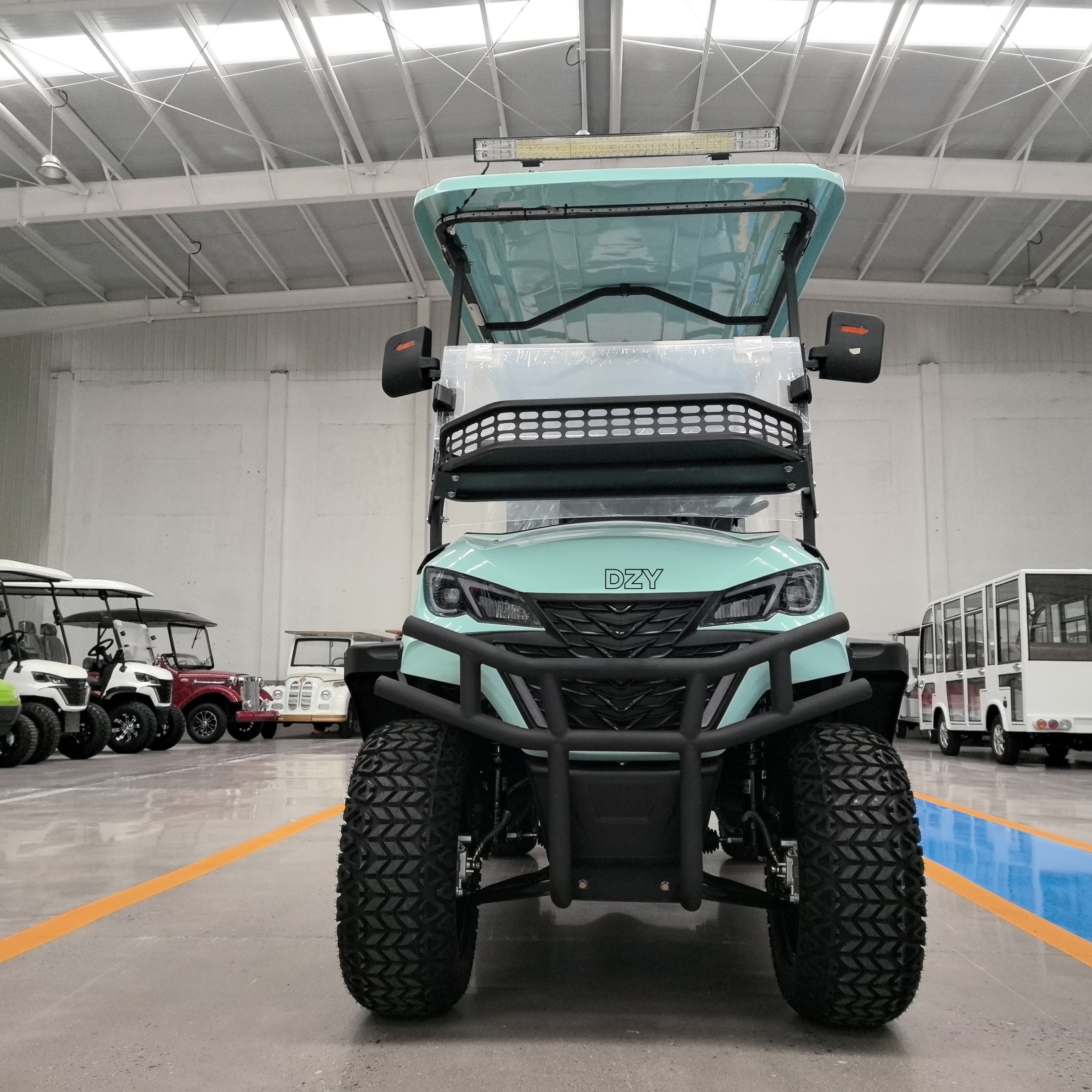 Export wholesale New Electric 2+4 Seat Golf Cart EEC Certified Club Buggy for 6 People for Sightseeing at Golf Club Park