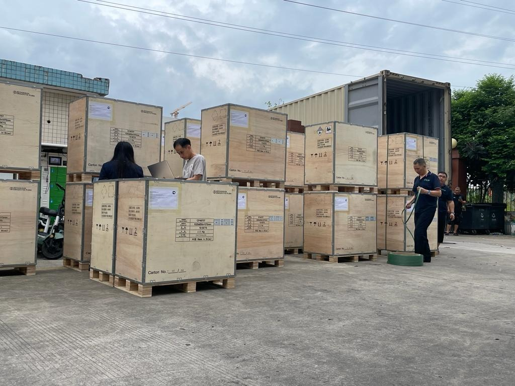 Shipment Loading 1
