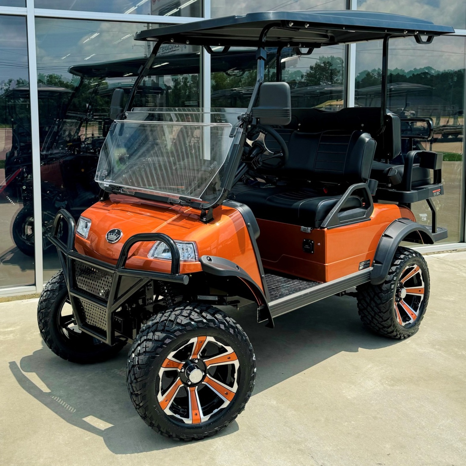 HDK Forester 2+2 Electric Golf Cart with Lithium Battery System for Hotel and Campus Use