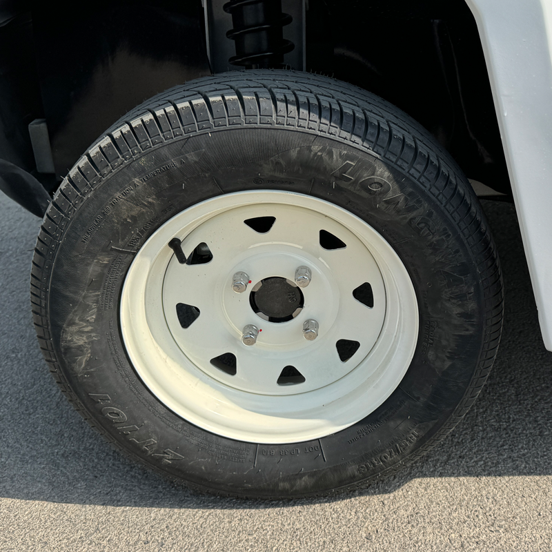 Off-road tire