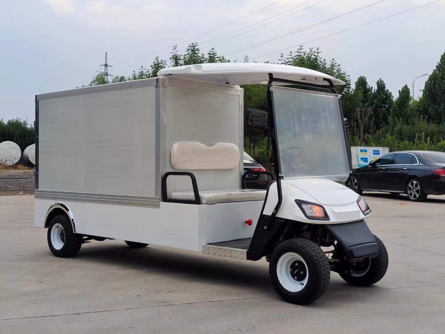 LK Fashionable Electrical Hotel Laundry Cart Electrical Truck 2 Seater Golf Laundry Cart Laundry Service