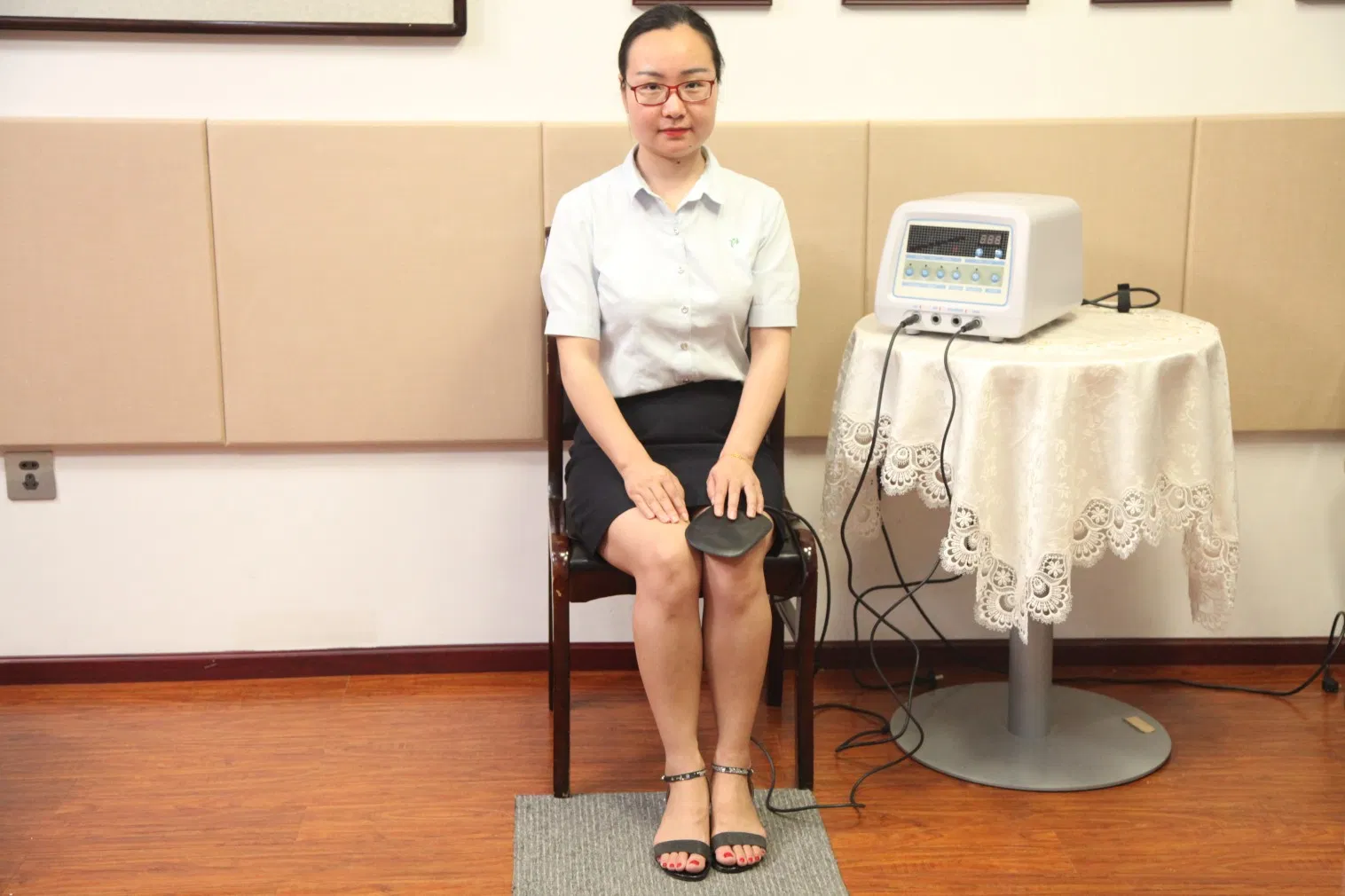 Source Manufacturer Home Use Compact Electrotherapy Equipment High Potential Therapy Machine