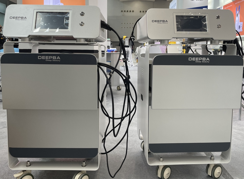 Fat Burning 448 kHz Tecar Therapy Ultrasonic Cavitation Vacuum RF Slimming Machine