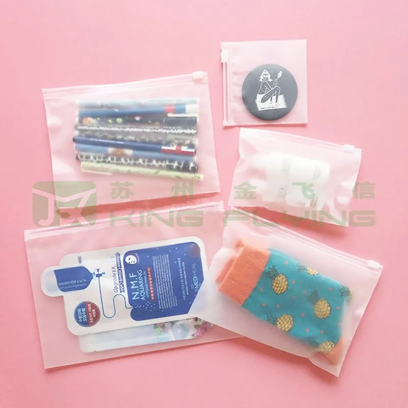 Embalaje de ropa con impresión personalizada