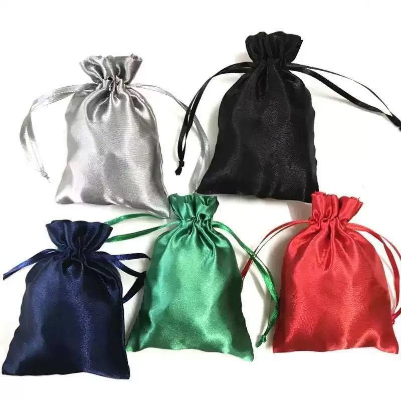 Bolsa de tela de satén impresa a medida para zapatos de alta gama y regalos