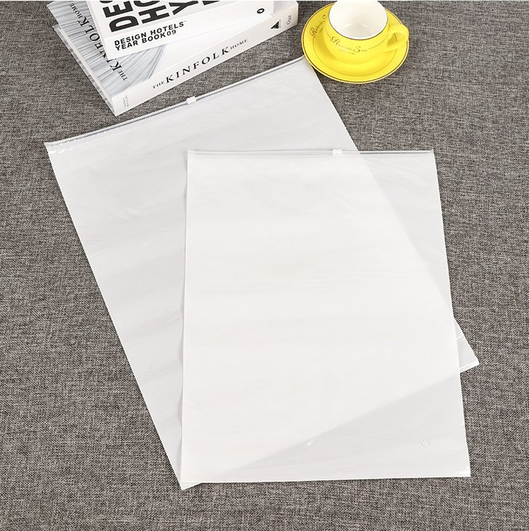 Bolsa de plástico con cierre tipo zip personalizada de fábrica, transparente / mate para ropa, camiseta