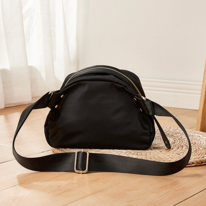 Mochila de cintura de nylon impermeable y a la moda para mujeres elegantes