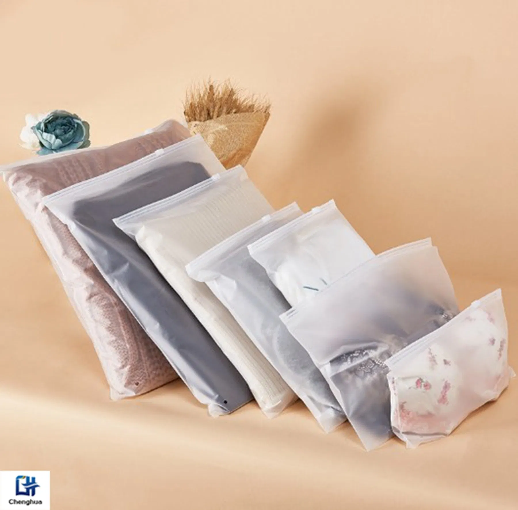 Bolsas de plástico transparentes con cierre resellable personalizadas para ropa, empaques de PVC, bolsas con cremallera mate, logo impreso