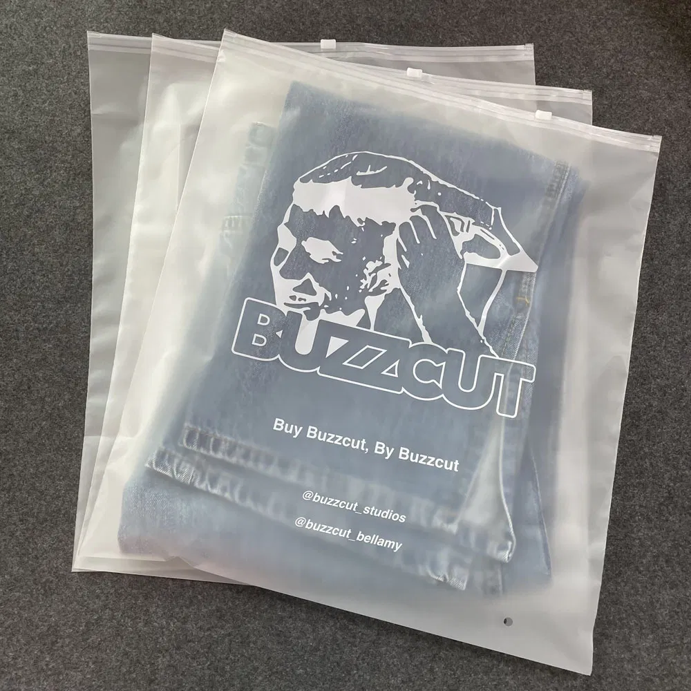 Bolsas de embalaje de plástico con cierre zip, personalizables, compostables, blancas, mate y con acabado mate para prendas de vestir