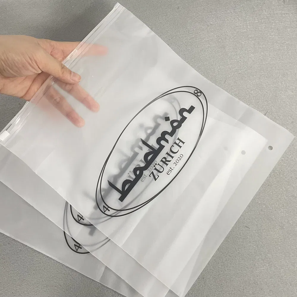 Detalle de bolsa de plástico impresa