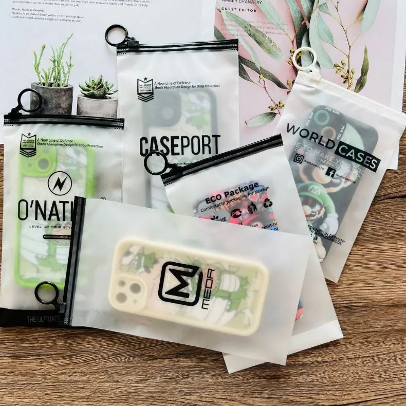 Personalizar impresión CPE EVA PE PVC bolsa con deslizadores de cremallera clara mate plástica empaquetado con cremallera para prendas de vestir, cosméticos, médicos y viajes