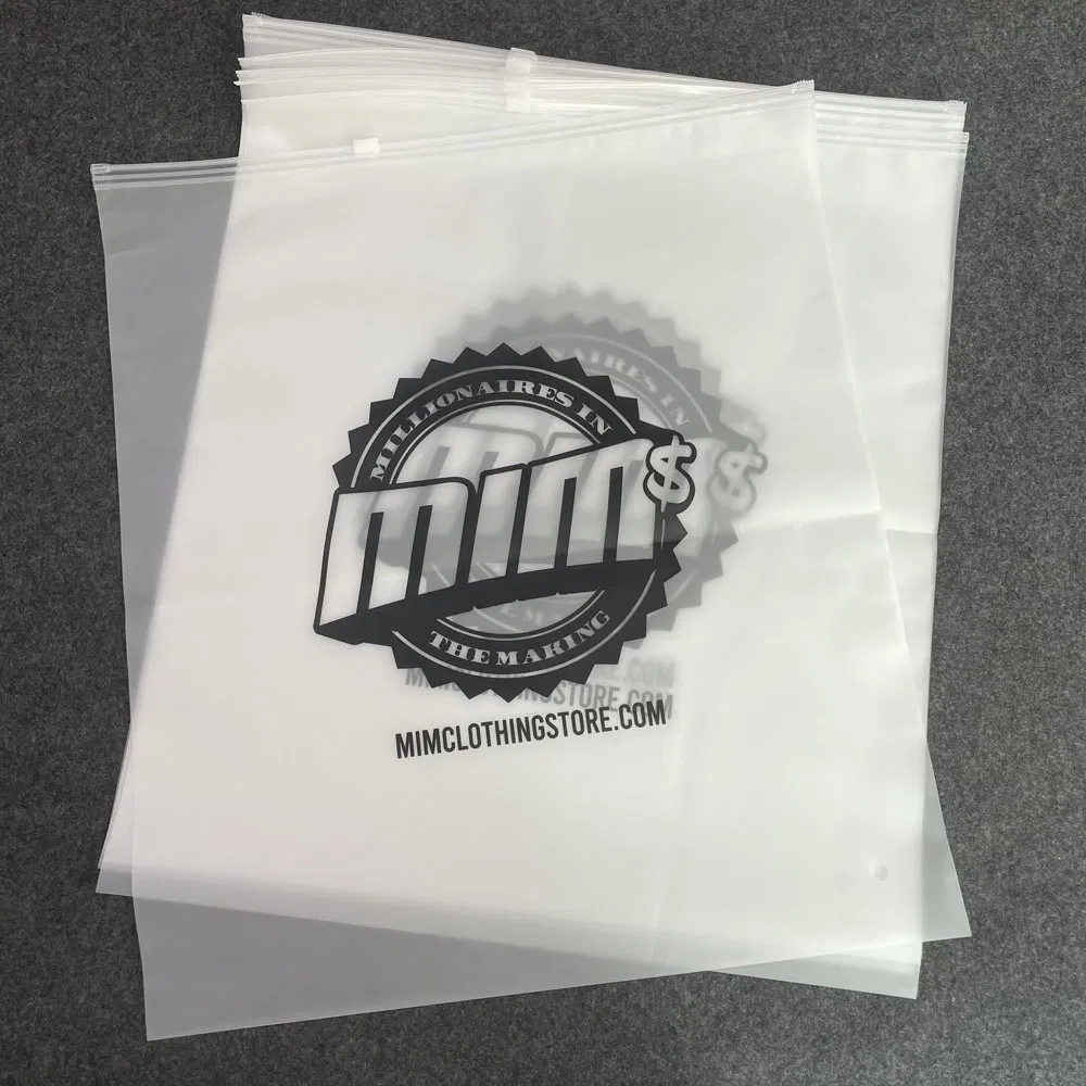 Bolsa de plástico mate helado impresa con cierre zip, bolsa de embalaje de plástico helado para camisetas y ropa