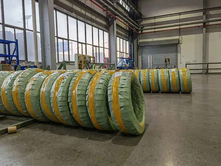 Hot/Cold Rolled SAE 1008 1006 5.5mm 6.5mm Q195 Q235 Hot Dipped Galvanized Low Carbon Iron Steel Ms Wire Rod in Coil for Nail