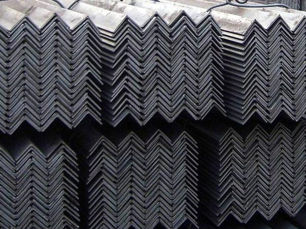 Hot DIP Galvanized Enqual L Shape Angle Steel for Building Material