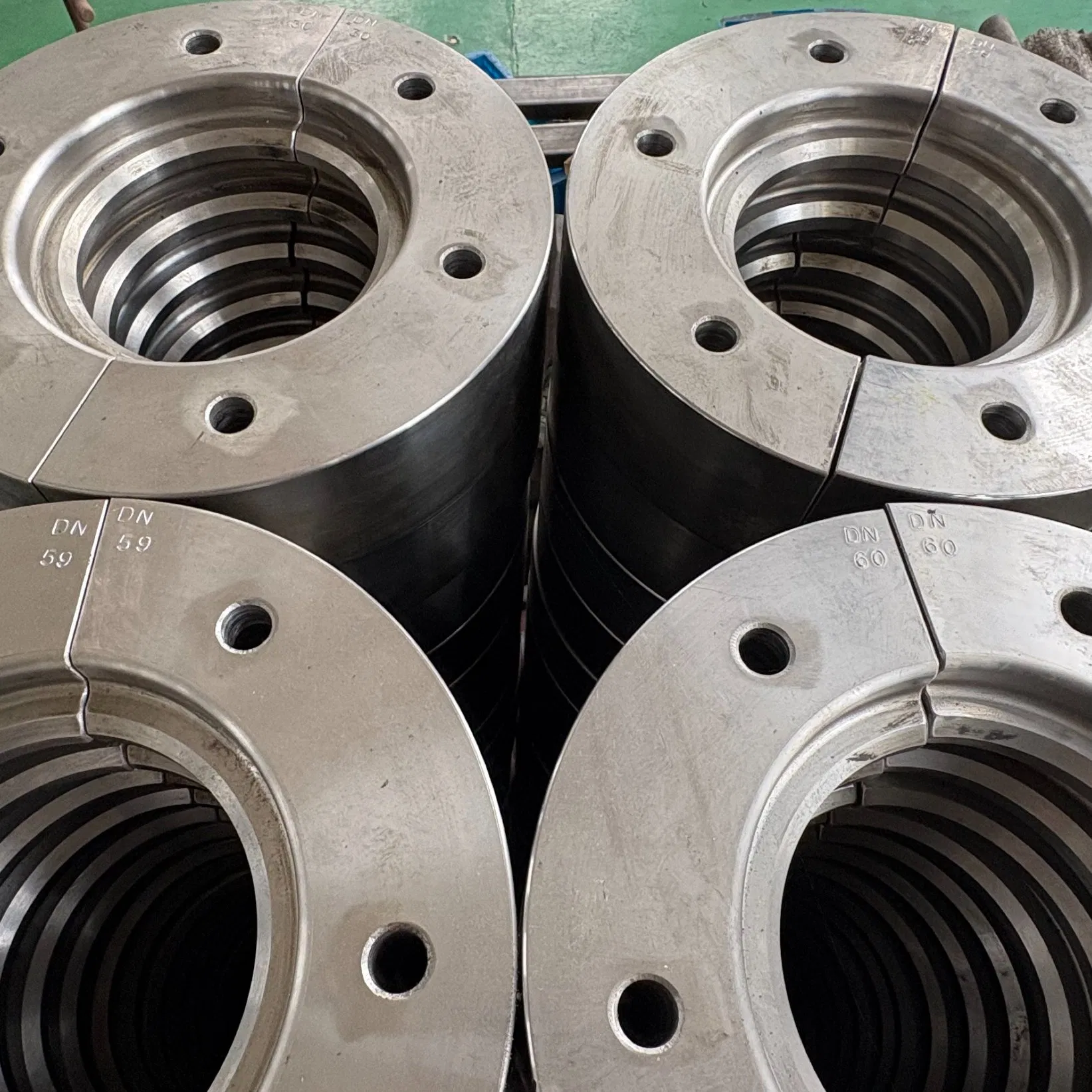 Stainless Steel Vacuum Kf Bulkhead Quick Clamps Break Flange Forging Parts Processing Metal Forging Custom Services/Stainless Steel Hot Forging Components