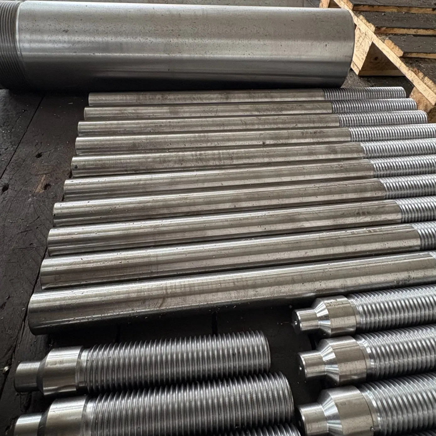 Hot Open Die Forging Shaft - Wind Power Equipment Forging Parts High Precision Alloy Steel/Carbon Steel Hot Forged Forgings Forging Services Casting Services