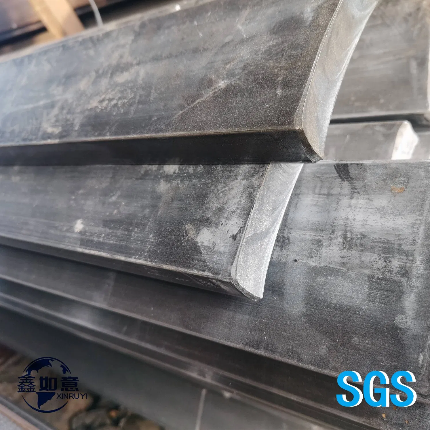 Cold Drawn Alloy Carbon Rectangular / Flat / Round Steel Bar