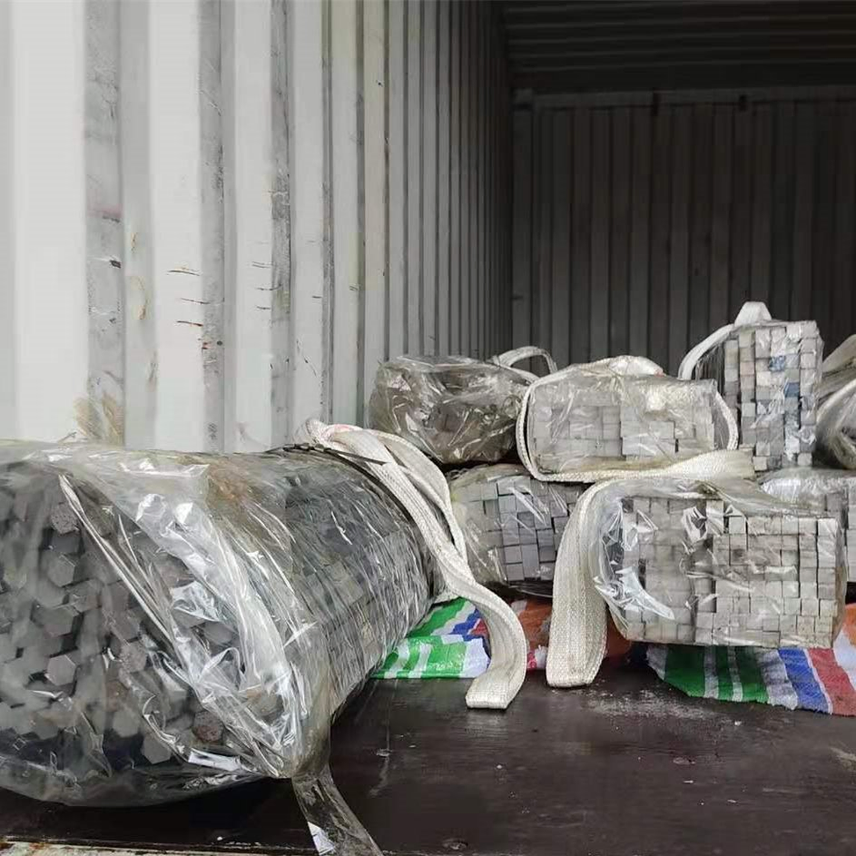 A36 SAE 1018 1020 1045 Ss400 S20c S45c C45 40cr En8 En19 4140 Cold Drawn Steel Square Bar