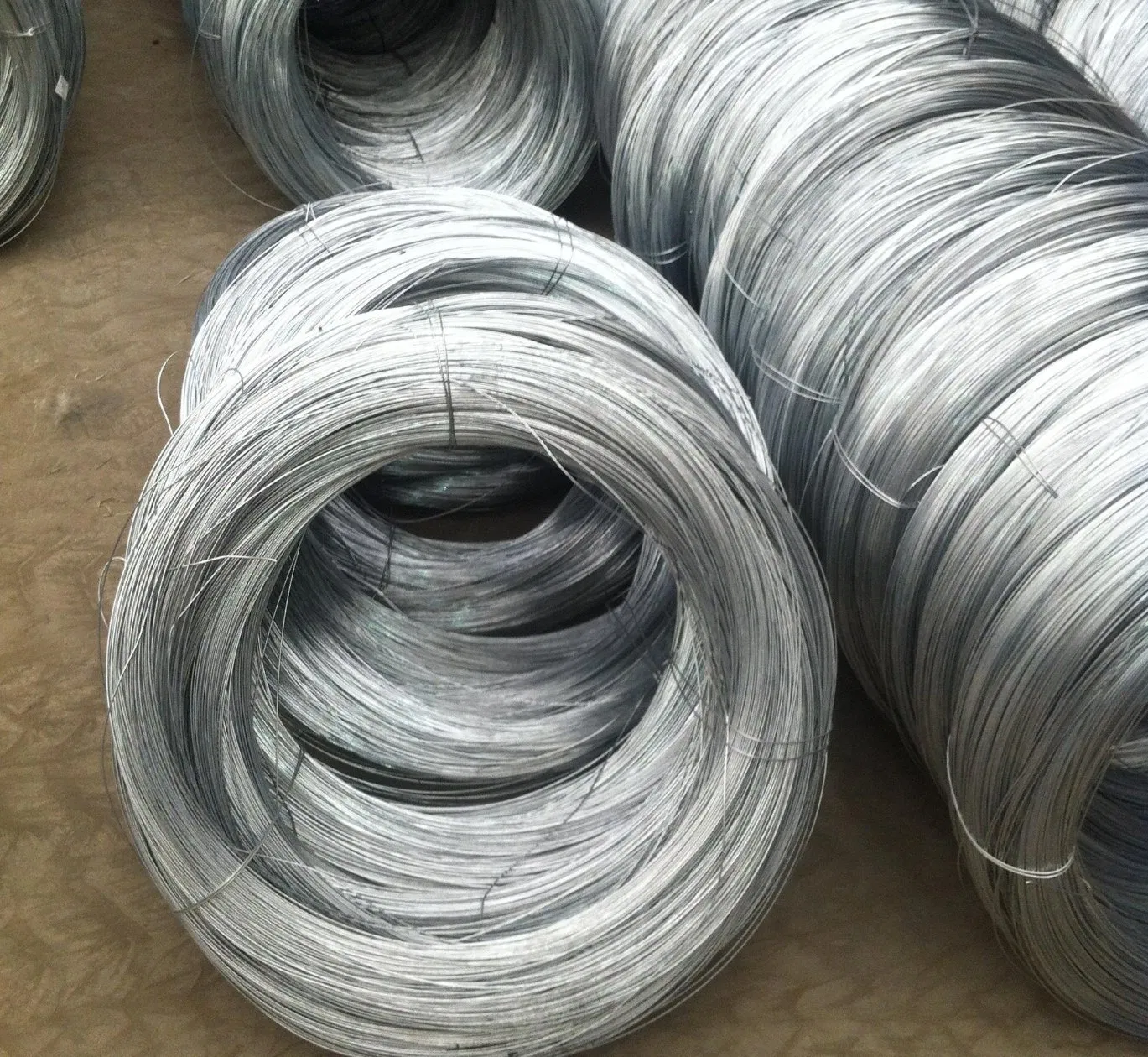 High-Quality En10270/GB/ASTM/DIN Brush Steel Wire Galvanized/Stainless Steel Wire 0.20mm 0.30mm 0.5mm