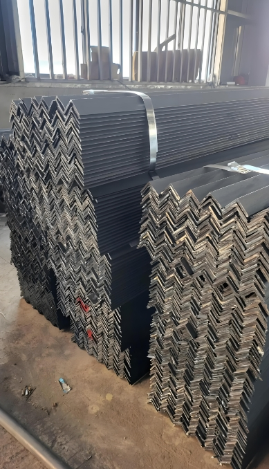 High-Quality Galvanized Steel Angle Iron Bar for Structural Support Q195, Q215, Q235, Q345, Q355,
