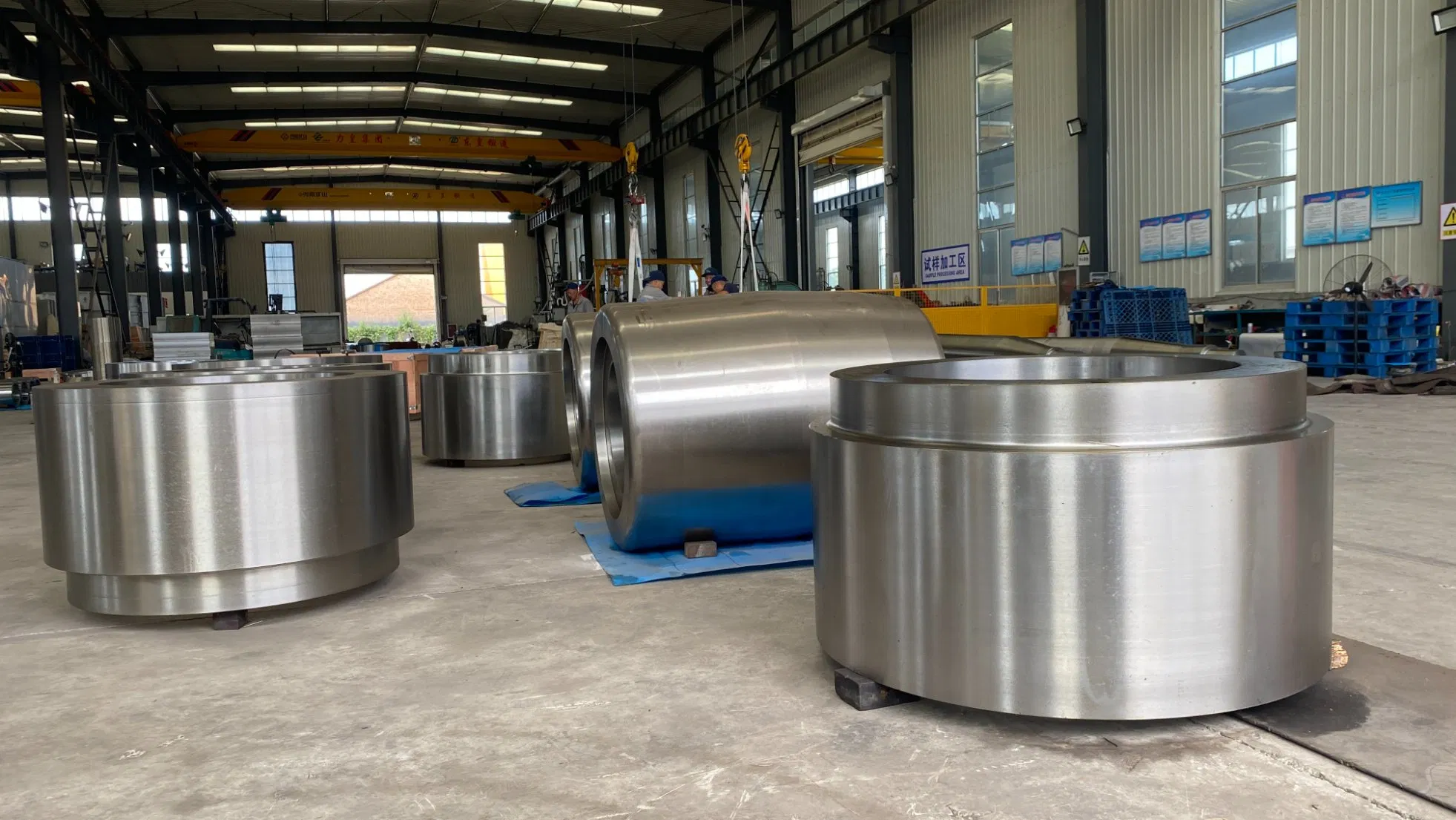 Heavy Forging Cylinder Forging Large Piston Nozzle Forged for Steel Plant