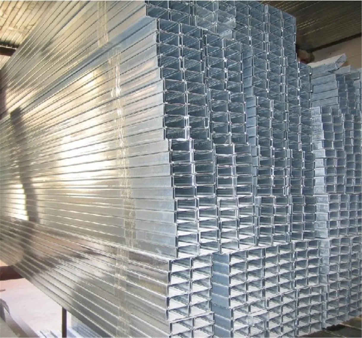 Light Steel Keel Tee Furring Channel Ceiling Grid Main Channel Gypsum Board