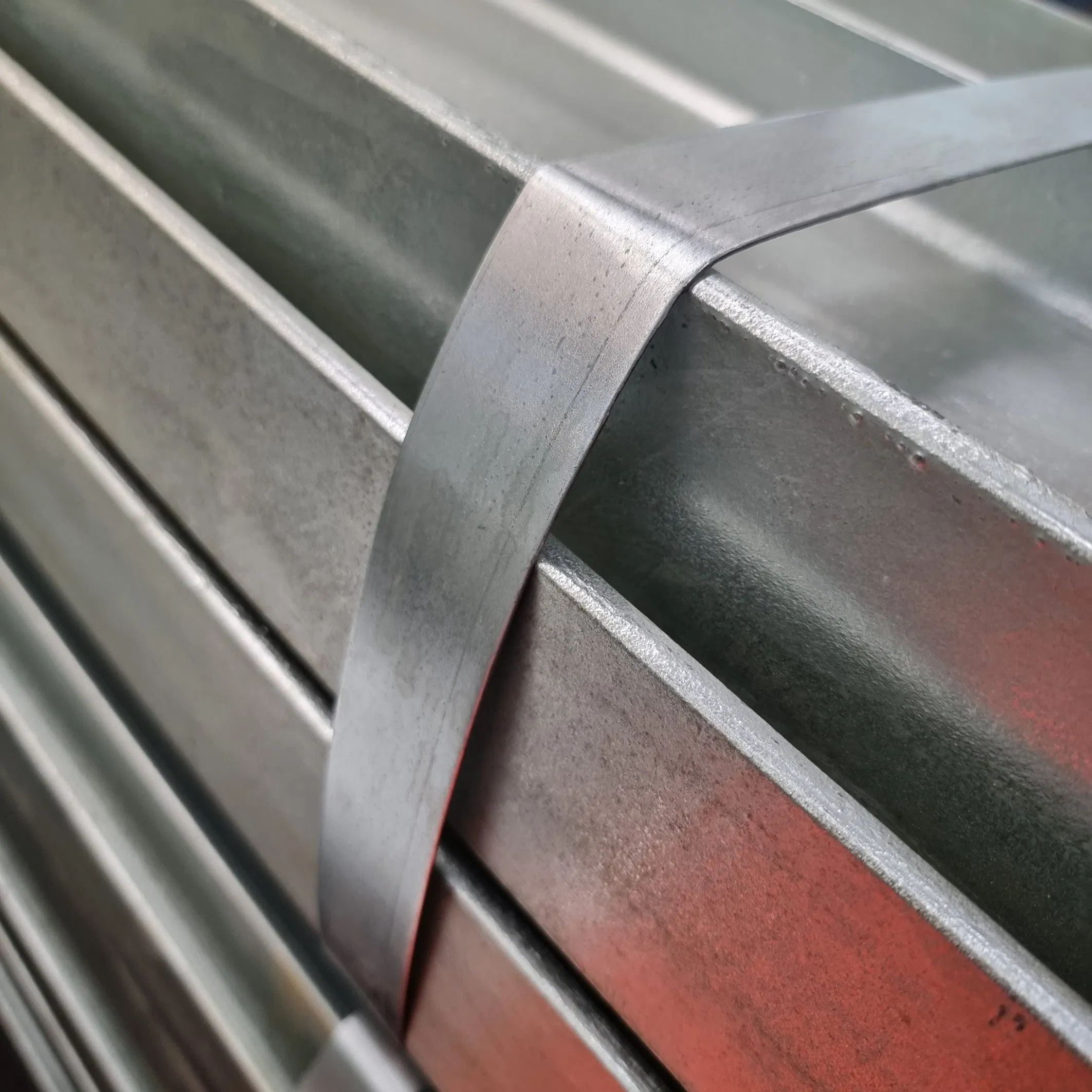 Hot Rolled H Beam Galvanized Steel Ss400b 100UC U Channel ASTM A36 Steel Structural Building Material Steel