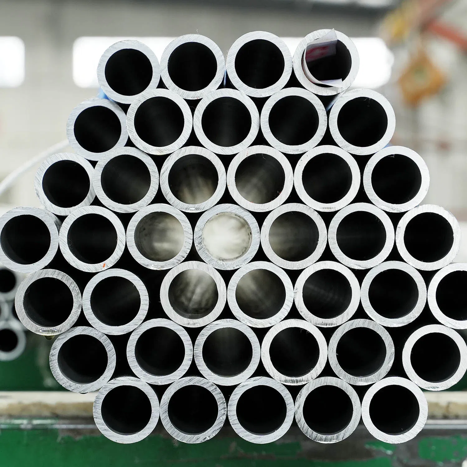 Hot Sale E235 E355 St52 Seamless Carbon Steel Tube Cold Drawn Galvanized Carbon Steel Round Tube
