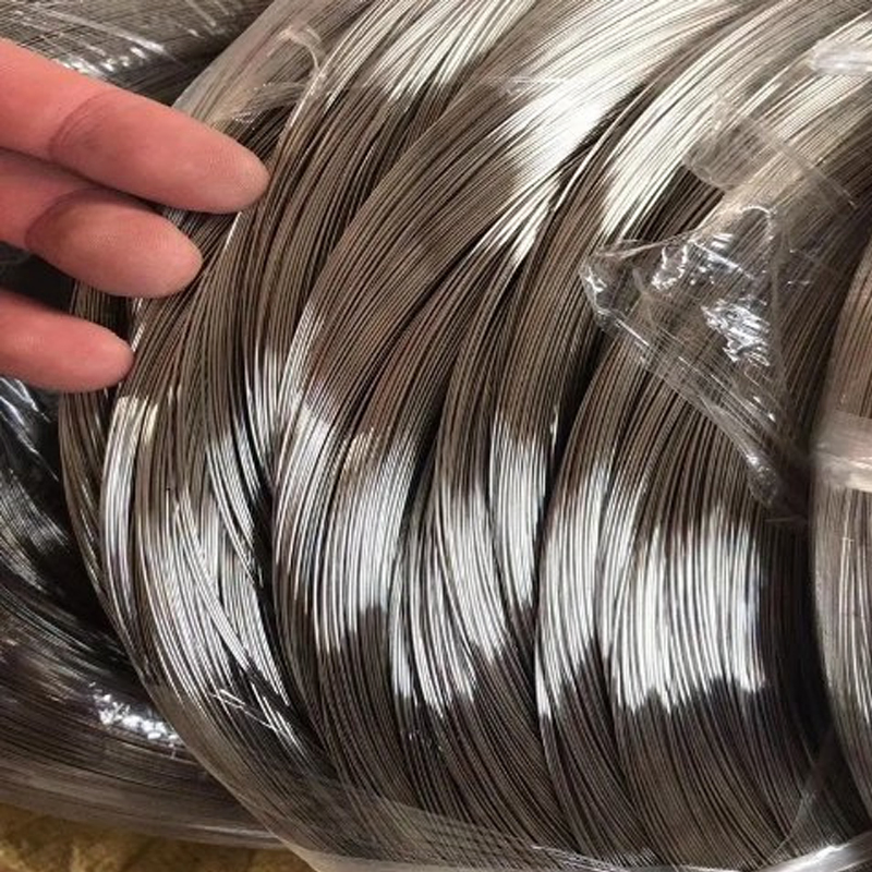 SAE1006 / SAE1008 / Q195 / Q235 Hot Rolled Low Carbon / 5.5 mm / 6.5 mm Hot Rolled/Surface Phosphating/Coating Oil Steel Wire Rod