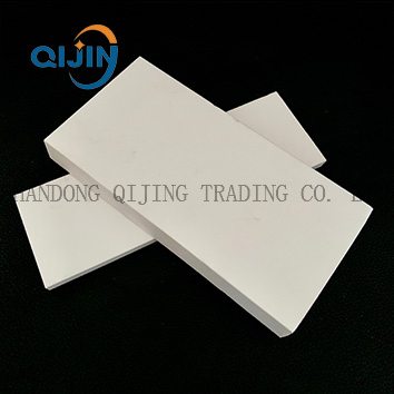 Hot Sale and High Quality Ceramic Lining Wear-Resistant and Corrosion-Resistant Alumina Ceramic Plate
